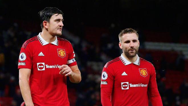 击型中场 击型中场